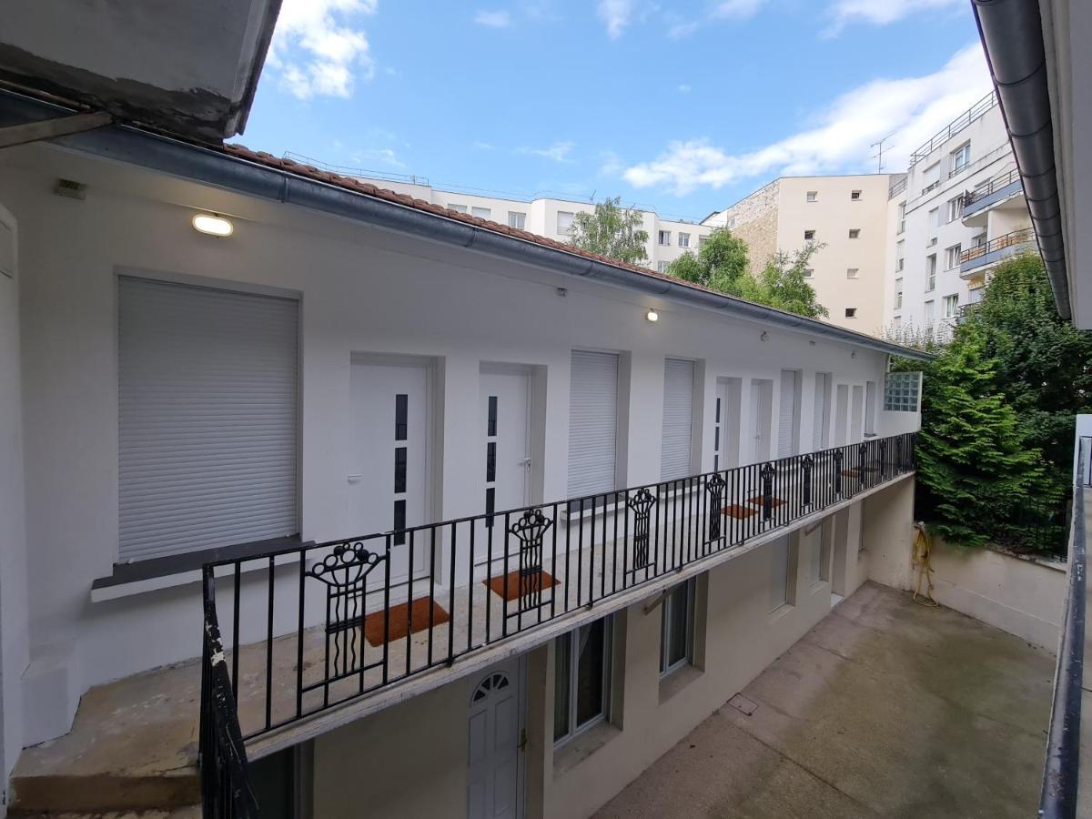 2G- Studio Tout Equipe Avec Cuisine Proche Paris Issy-les-Moulineaux Luaran gambar